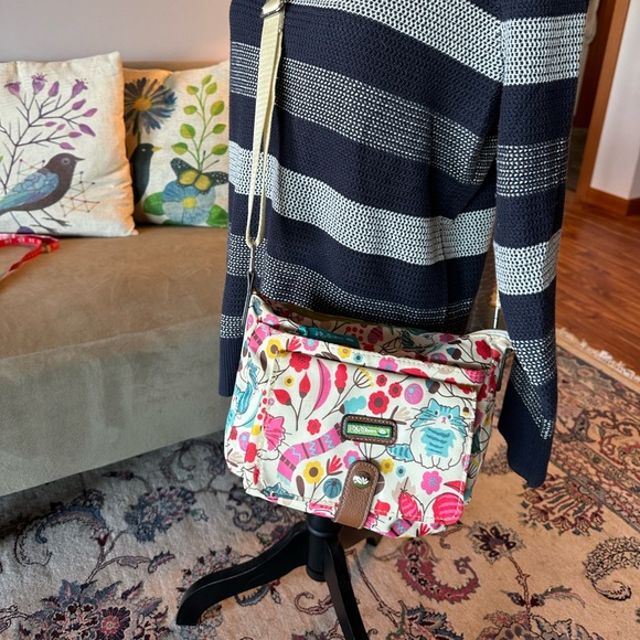 😻 Lily Bloom cross body cat pattern 😻 - Picture 1 of 13